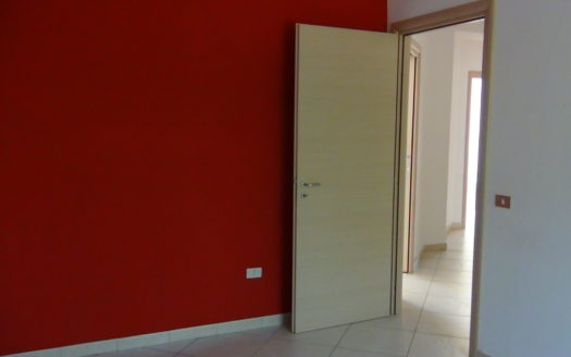 Affitto appartamento uso ufficio a Cantinella