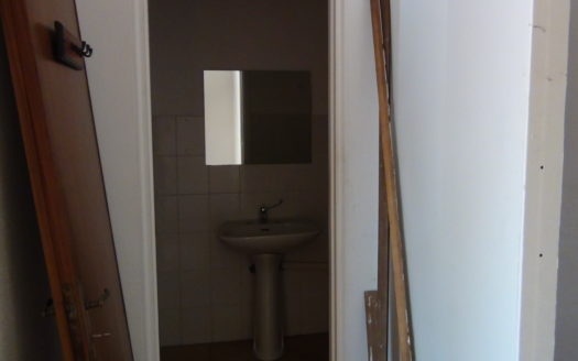 Affittasi Locale per attività commerciale