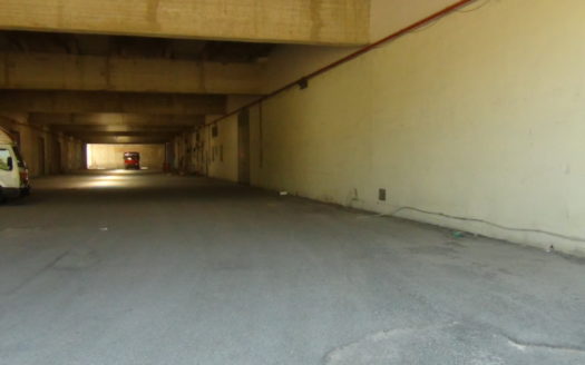 Vendesi capannoni industriali