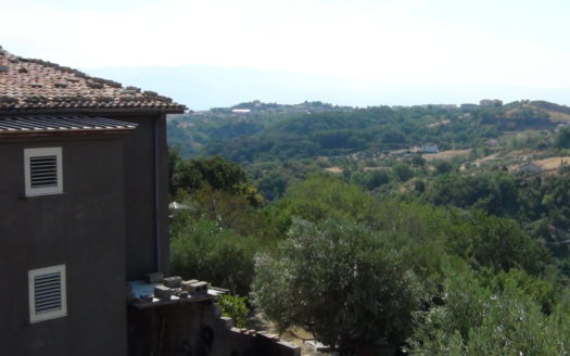 Appartamento più terreno a Vaccarizzo