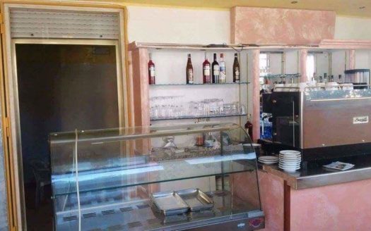 Vendesi o Fittasi Appartamento a Lecce.