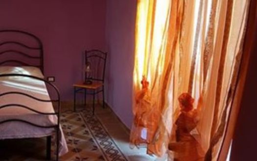 Vendesi o affittasi appartamento ammobiliato