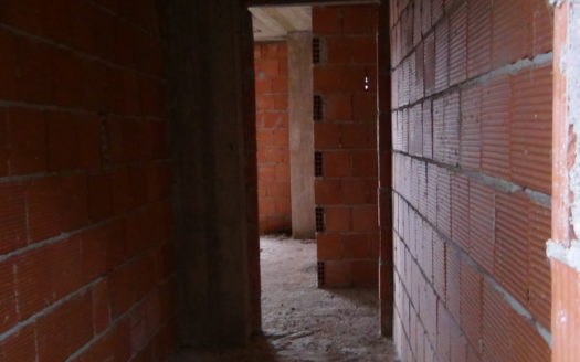 Immobile con Terreno Edificabile