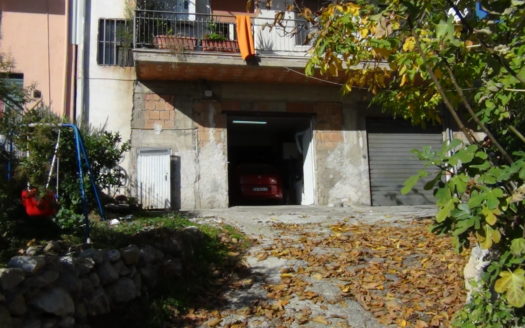 Appartamento con garage a Montalto Uffugo