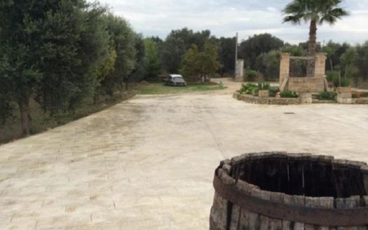 10 bedroom country house for sale Italy – Apulia, Lecce, Squinzano €1,500,000 	  10 camere da letto casa di campagna in vendita Italia – Puglia, Lecce, Squinzano € 1.500.000