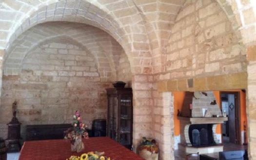 10 bedroom country house for sale Italy – Apulia, Lecce, Squinzano €1,500,000 	  10 camere da letto casa di campagna in vendita Italia – Puglia, Lecce, Squinzano € 1.500.000