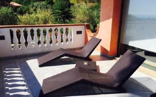 4 bedroom villa for sale Italy – Capo Vaticano, Vibo Valentia, Calabria     Villa con 4 camere da letto in vendita Italia – Capo Vaticano, Vibo Valentia, Calabria