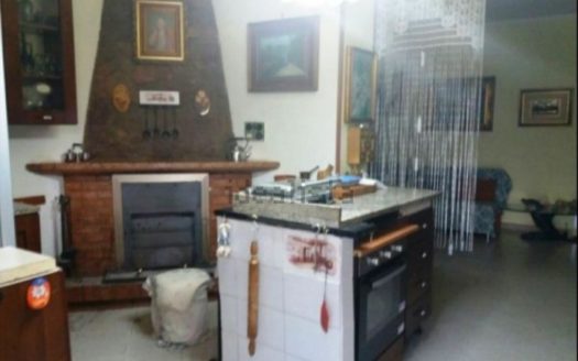 Vendesi Villa A S. Angelo dei Lombardi in provincia di AVELLINO