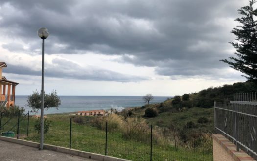 Affittasi Villa Mandatoriccio