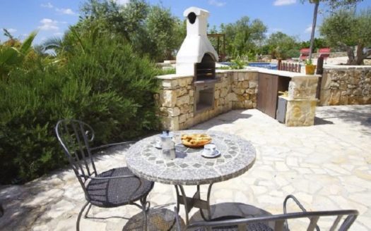 3 bedroom trulli for sale Italy – Martina Franca, Taranto, Apulia 	 Trulli con 3 camere da letto in vendita Italia – Martina Franca, Taranto, Puglia
