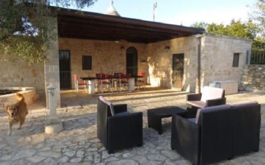 3 bedroom trulli for sale Italy – Martina Franca, Taranto, Apulia 	 Trulli con 3 camere da letto in vendita Italia – Martina Franca, Taranto, Puglia