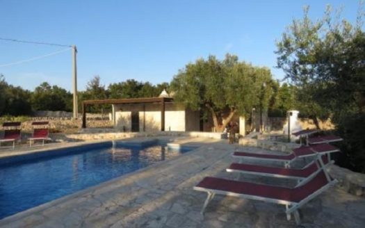 3 bedroom trulli for sale Italy – Martina Franca, Taranto, Apulia 	 Trulli con 3 camere da letto in vendita Italia – Martina Franca, Taranto, Puglia