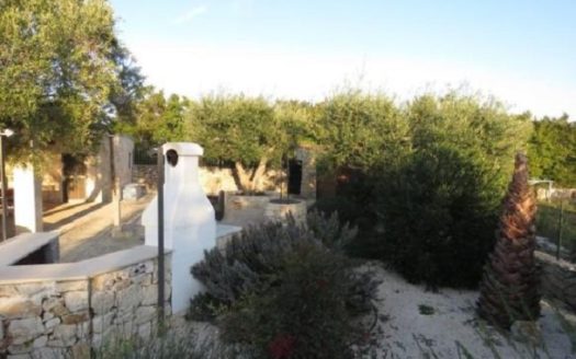 3 bedroom trulli for sale Italy – Martina Franca, Taranto, Apulia 	 Trulli con 3 camere da letto in vendita Italia – Martina Franca, Taranto, Puglia