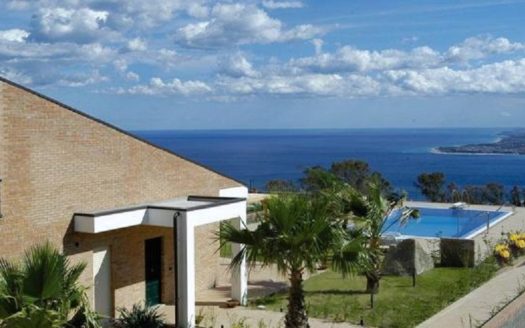 3 bedroom semi-detached house for sale Italy – Calabria, Catanzaro, Staletti  Casa bifamiliare con 3 camere da letto in vendita Italia – Calabria, Catanzaro, Staletti