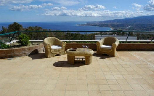 3 bedroom semi-detached house for sale Italy – Calabria, Catanzaro, Staletti  	   Casa bifamiliare con 3 camere da letto in vendita Italia – Calabria, Catanzaro, Staletti