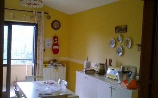 Vendesi Mansarda a Surdo di Rende