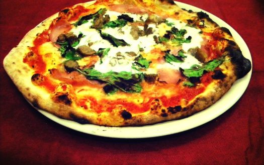 Hostaria Antico Borgo, pizzeria, vineria e pasticceria a Terranova da Sibari ( Cosenza )