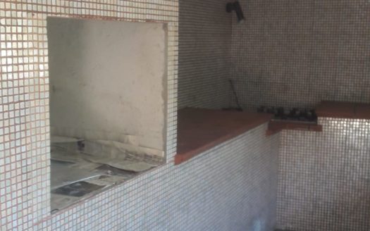 APPARTAMENTO CON TAVERNETTA E GIARDINO