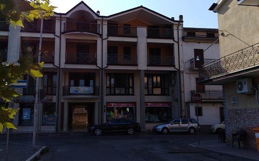 Vendesi Mansarda a Spezzano Albanese