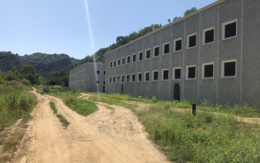 Vendesi Capannone industriale a Cosenza