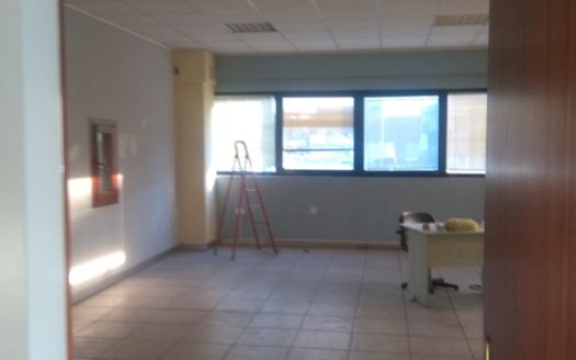 Fittasi capannone industriale a Rende.