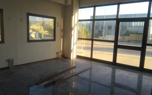 Fittasi capannone industriale a Rende.