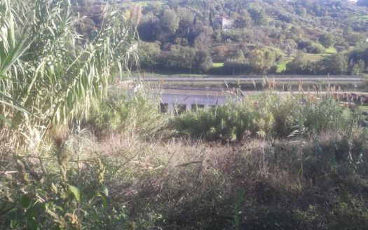 STRUTTURA IDEALE PER USO ABITATIVO O COMMERCIALE