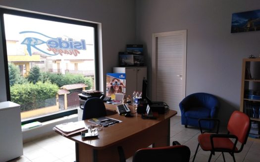 Vendesi Locale Commerciale a Spezzano Albanese