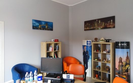 Vendesi Locale Commerciale a Spezzano Albanese