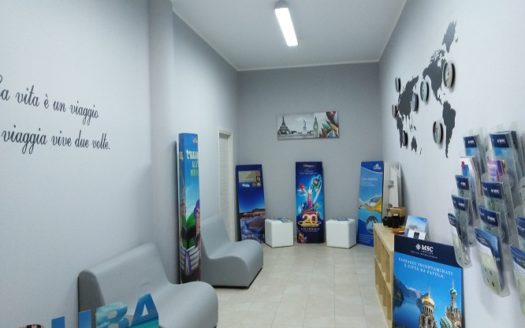 Vendesi Locale Commerciale a Spezzano Albanese