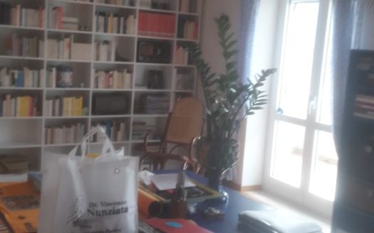 FANTASTICA VILLA SU DUE LIVELLI