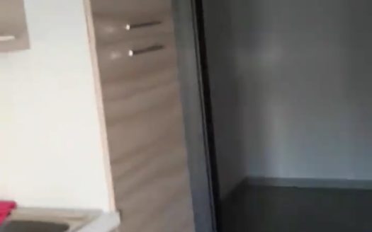 Vendesi Mansarda a Mirto.