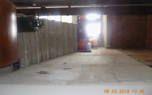 Vendesi Attico Rustico a Mirto.