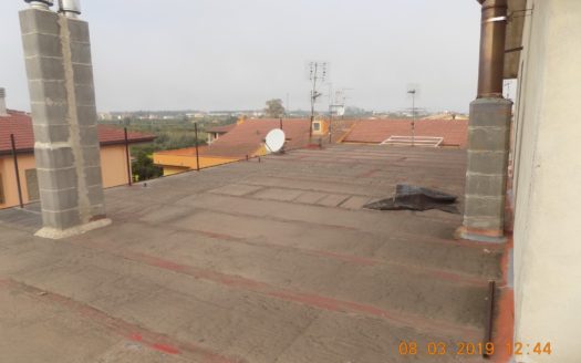 Vendesi Attico Rustico a Mirto.