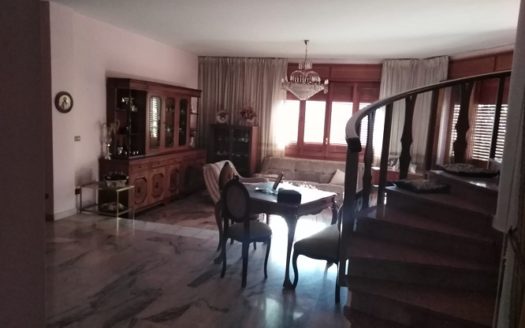 Vendesi Villa a Grimaldi