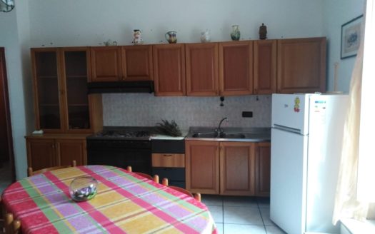 Affittasi Appartamento a Torano Scalo.