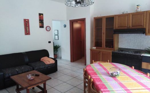 Affittasi Appartamento a Torano Scalo.