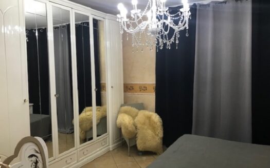 Vendesi Casa più terreno a Lattarico