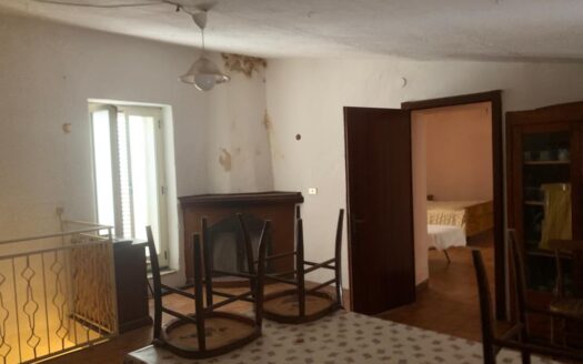 Terratetto plurifamiliare via L. Pietra, Mongrassano