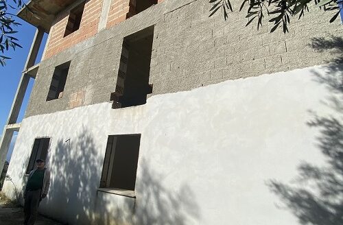 Costruzione in vendita in via Padula, Bisignano
